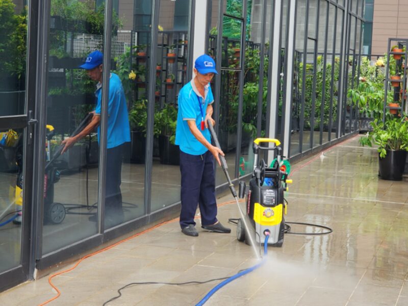 top 5 công ty vệ sinh công nghiệp uy tín 